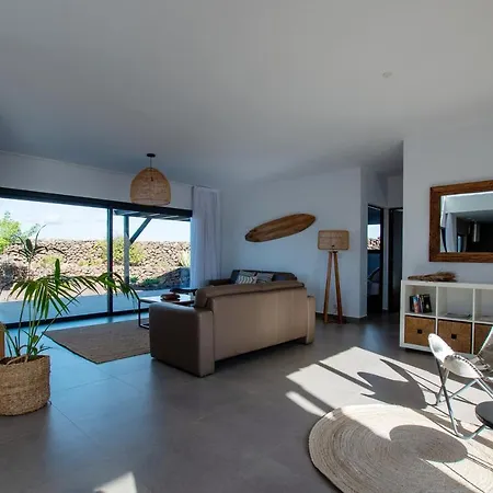 Ferienhaus North Shore Villas, Makai, Heated & Shared Pool Lajares