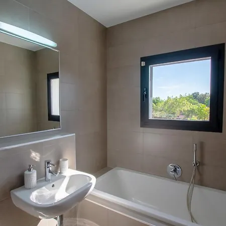 North Shore Villas, Makai, Heated & Shared Pool لاجاريس