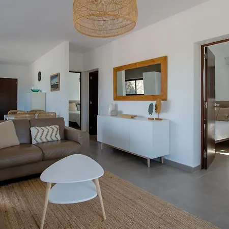 North Shore Villas, Makai, Heated & Shared Pool *