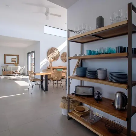 North Shore Villas, Makai, Heated & Shared Pool *